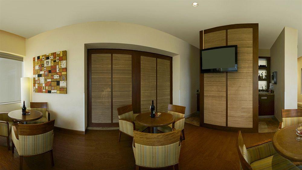 Fiesta Inn Coatzacoalcos Exterior photo