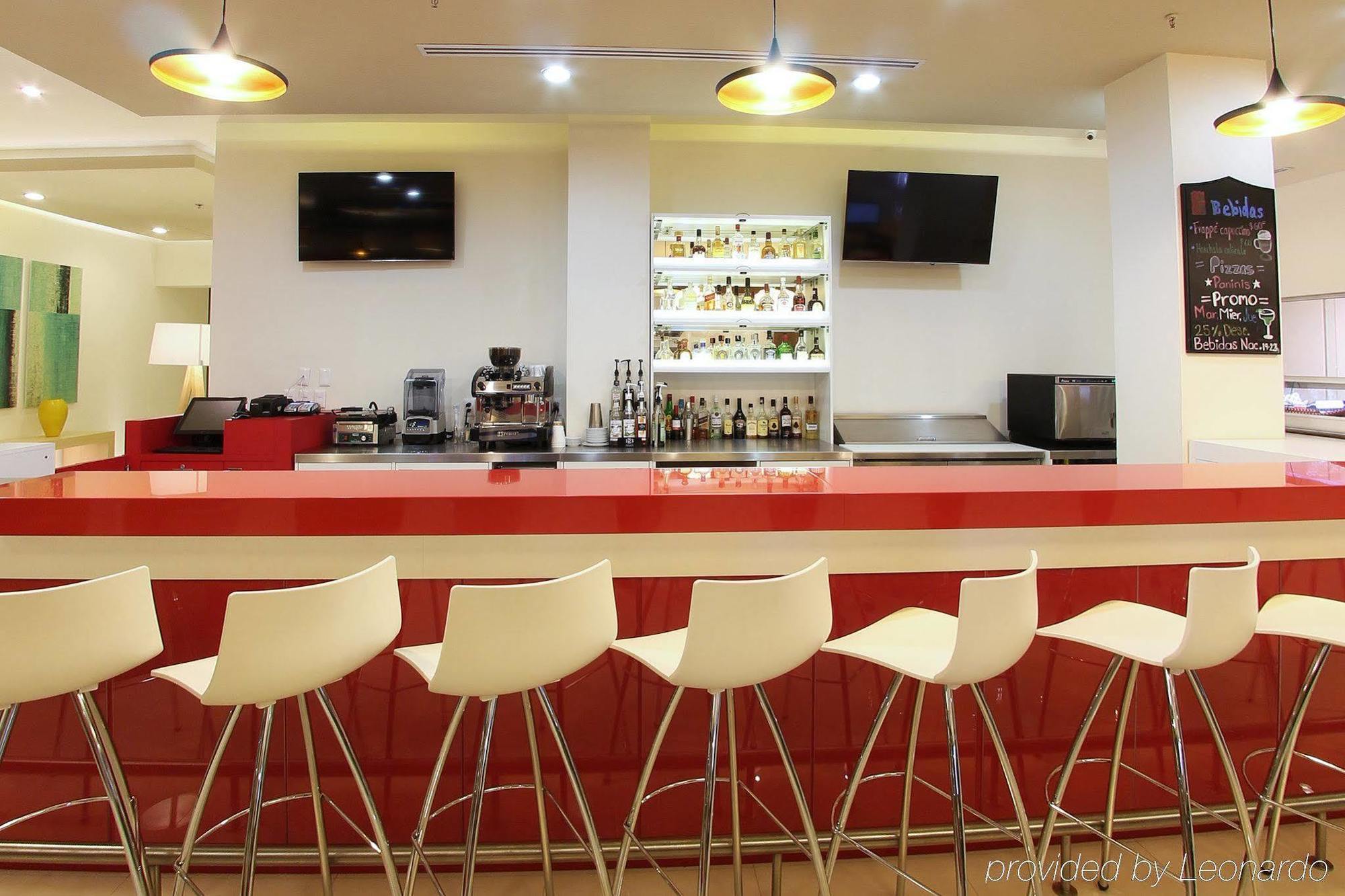 Fiesta Inn Coatzacoalcos Exterior photo