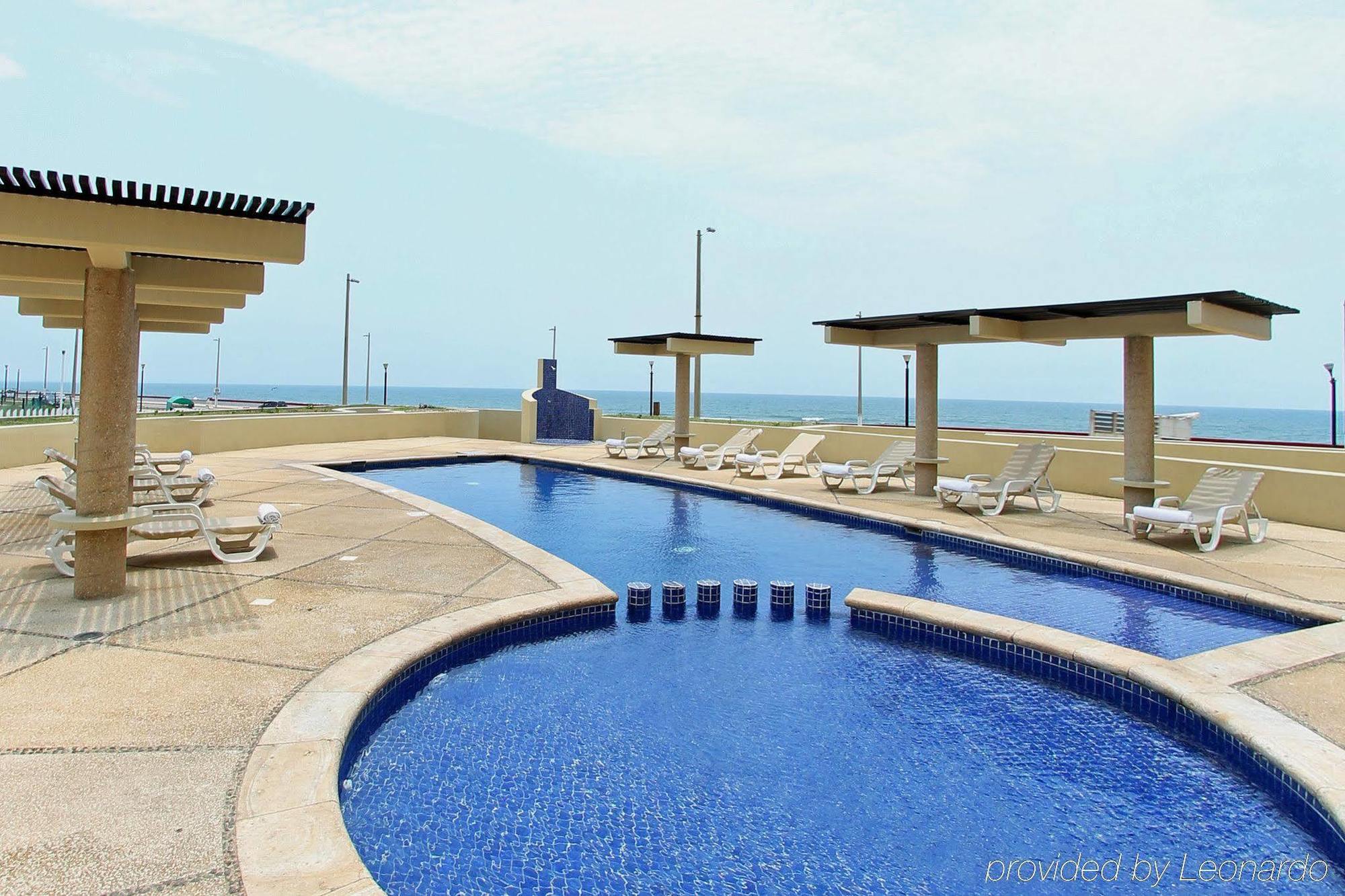 Fiesta Inn Coatzacoalcos Exterior photo
